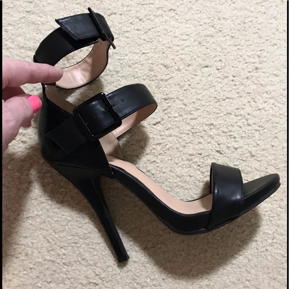 🆕🔥WILD DIVA /CR SUPER SEXY BLACK BUCKLE STRAP&PULL OVER ANKLE STRAP TEXTURED - Picture 2 of 16